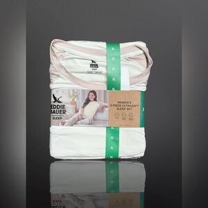 Eddie Bauer Women's Ultrasoft Sleep Set - Cream and Pink Size XL